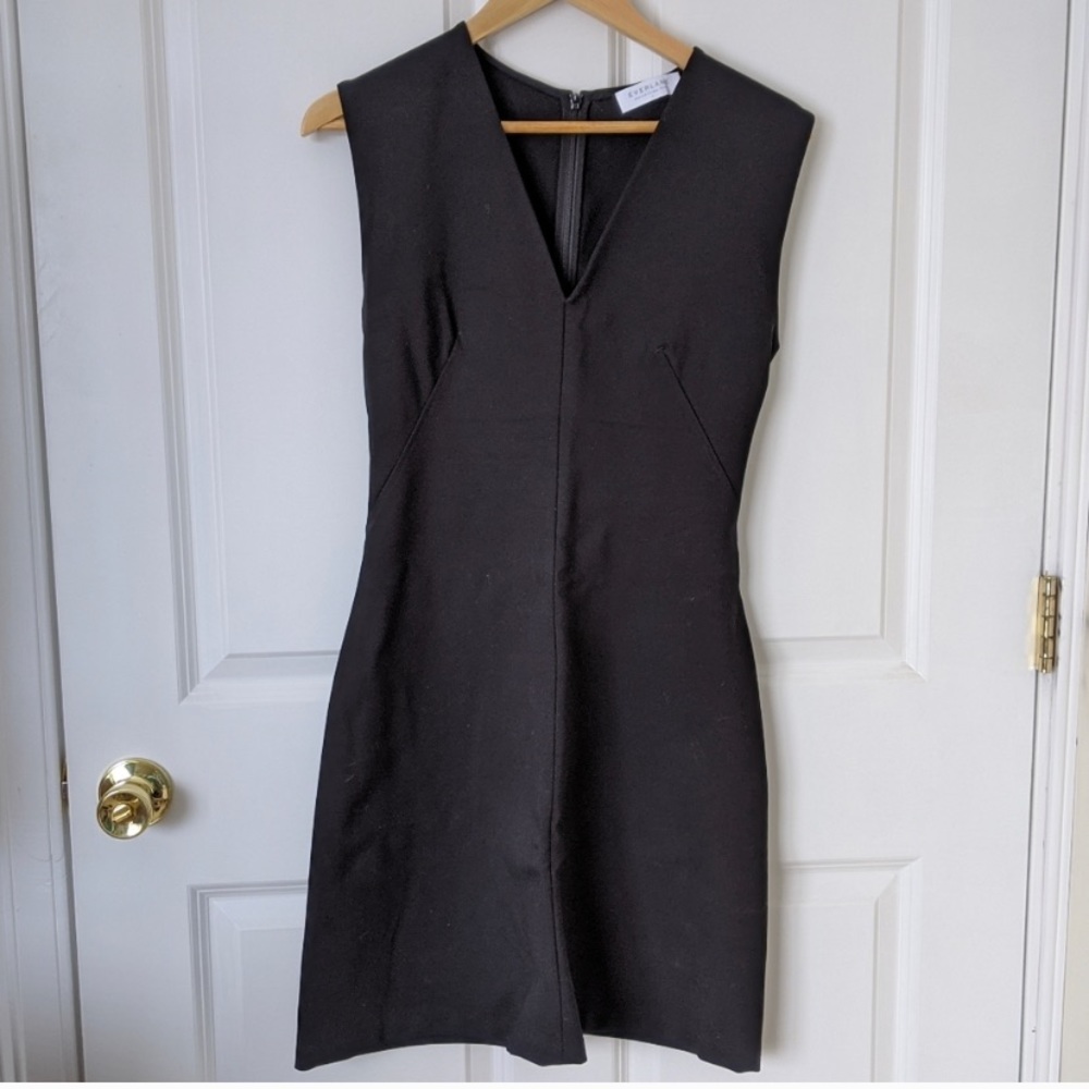 Everlane Stretch Ponte Dress - Sleeveless V-Neck